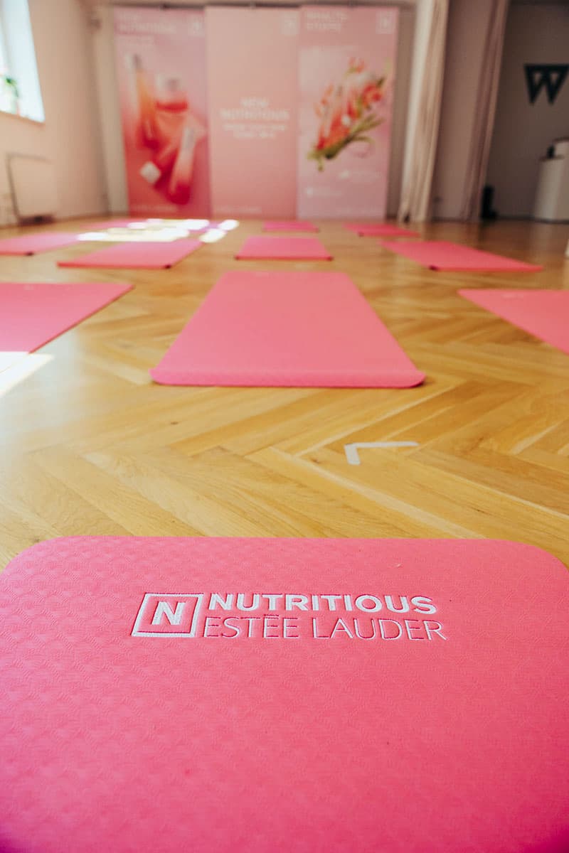 Estée Lauder Yoga-Event zur Vorstellung der neuen Produktlinie Nutritious